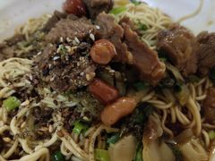 -阿阳牛腩腌面店