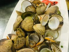 -四川小胡子海鲜(丁村万人海鲜广场店)