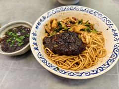 -梅溪·小伙子干挑面(安吉总店)