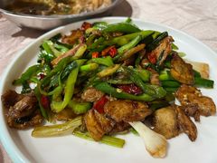 -鲤鱼塘农家山庄