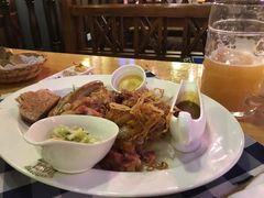-皇冠自酿啤酒坊(中国红街5号楼店)