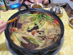 -石灰市毛记烧鸡公(解放碑店)
