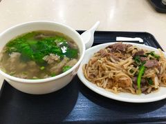 -飞厦老二手槌牛肉丸店