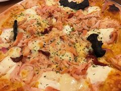 -城市大道红炉披萨烘焙坊