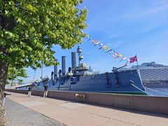 -阿芙乐尔号巡洋舰