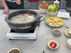 -墨脱石锅椰子鸡•糟粕醋•东山羊(大东海店)
