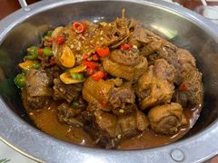 -湖南人家湘菜馆(镇江路店)