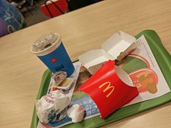 -麦当劳(轻轨曹杨路店)