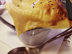 传统法式酥皮黒菌蘑菇汤-Famous肥猫墨西哥音乐餐吧(五棵松华熙LIVE店)