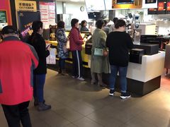 -麦当劳(江湾镇店)