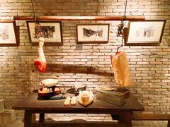 卖猪肉的摊位-和平菓局(王府井店)