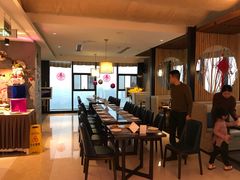 等位区-锦悦轩空中观景餐厅