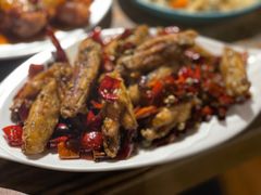 -嗨辣小聚·盘锦河蟹·海鲜烧烤龙虾(盘锦十年好店)