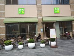 门面-奈雪的茶(南山大冲一期店)