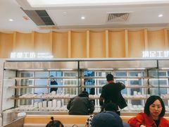 -晓沸牛肉海鲜小火锅(白湖亭万达广场店)
