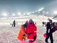 -中旅松花湖滑雪场