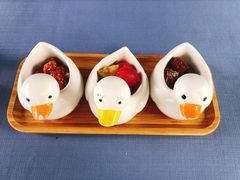 餐前小吃-卯火锅(人和协信店)