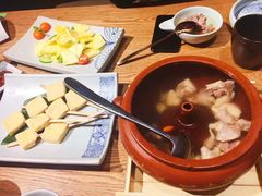 青柠拌菠萝-云海肴·汽锅鸡·云南菜(天山百盛优客店)