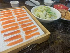 -二厨·吊桥小院·脆皮烧鸡公·本地农家菜(沿江西路店)