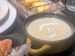 奶油菌菇浓汤-西堤牛排(北京国瑞店)