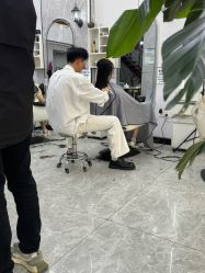 -线索名剪接发造型