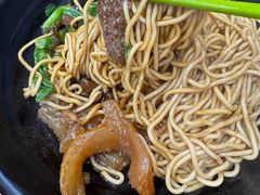 -志权牛肉面(灵山路店)
