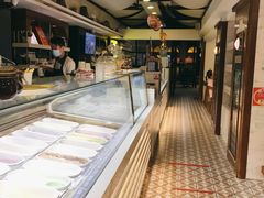 -MADO冰淇淋咖啡馆(淘金店)