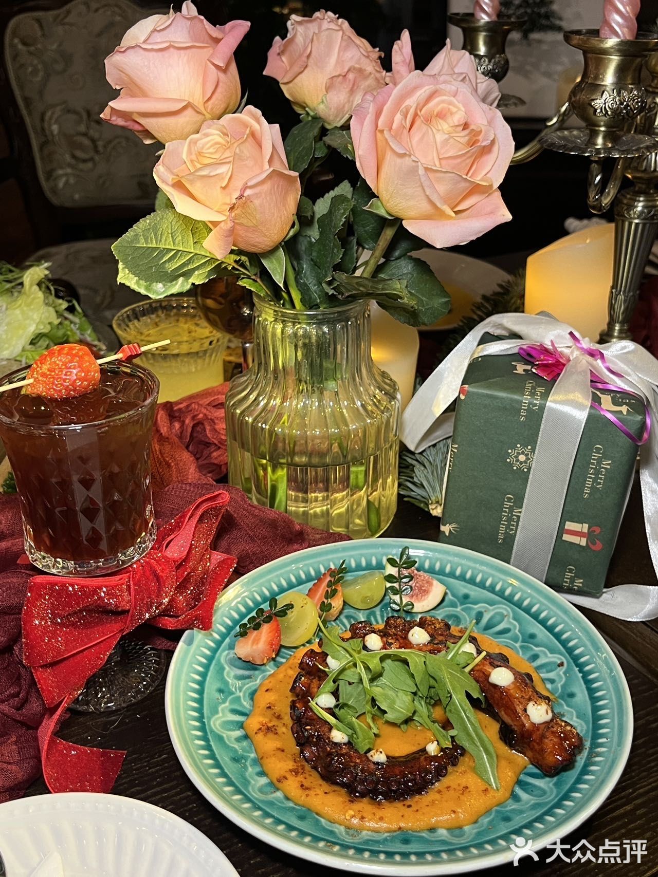 这次是真的被浪漫包围了....