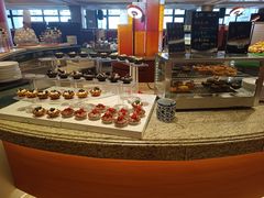 -咖啡苑自助餐厅·中国大饭店