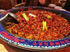 -何师傅美蛙鱼头(汉街店)