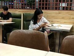 大堂-佰搭果·广式茶餐厅(石牌东路店)