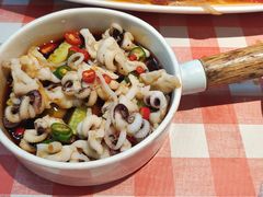 凉拌鱿鱼头-琼大师东方烤乳猪(亚特兰蒂斯店)