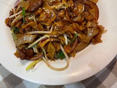 -新大咀港式茶餐厅(宝山万达店)