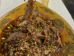传统拌牛肉-百年粉蒸牛肉