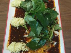 大刀白肉-有红鸡毛店·川菜(建设路店)