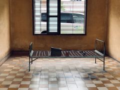 -吐斯廉屠杀博物馆