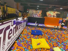 -Tenker Club弹刻极限主题公园 · 蹦床 · 团建 · 生日派对(大关店)