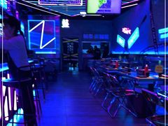 -燥次·烧烤酒场(万象城店)