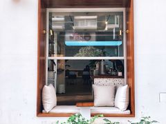 -Line 咖啡(石厦花园店)