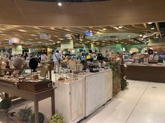 -诚品(信义店)