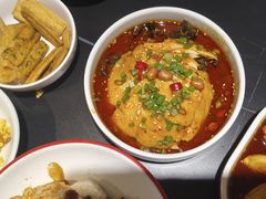 -辣尚瘾·烤鱼·新川菜(交大直营店)