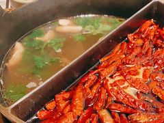草本鸳鸯锅-盡膳口福跷脚牛肉火锅(晶耀前滩店)