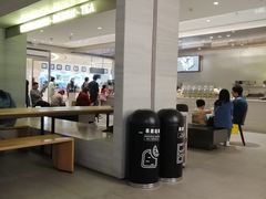 -喜茶(杭州滨江宝龙店)
