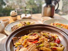 土猪小炒肉-嫩芽·重庆菜馆(十八梯露台观景店)