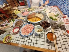 -山悦里 山野·鲜火锅(罗斯福广场店)