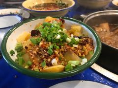 -马路边边串串香形象店(磐石路店)