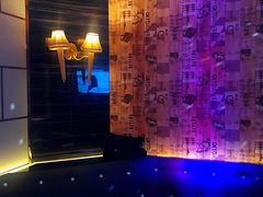 -麦度量贩式KTV(中联广场店)