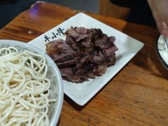 -牛小隆牛肉面馆(四牌楼店)