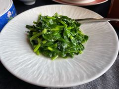 清炒豆苗-御锦天(外滩六号店)