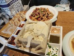 -95号酱骨·一块豆腐(展春园西路店)